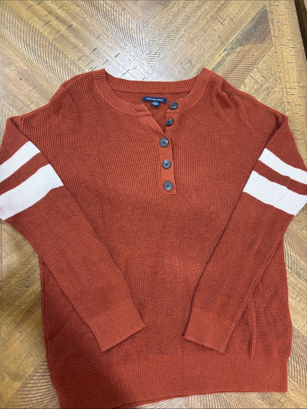 American Eagle Outfitters Rust Crew Henley Sweater with Cream Sleeve Stripes
